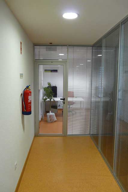 De gang naar mijn kantoor