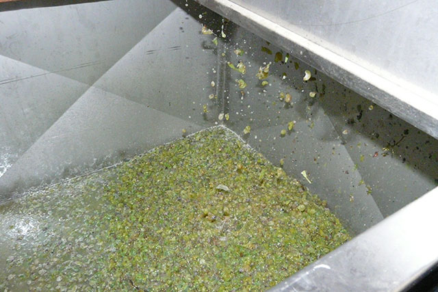 De pulp onder in de tank